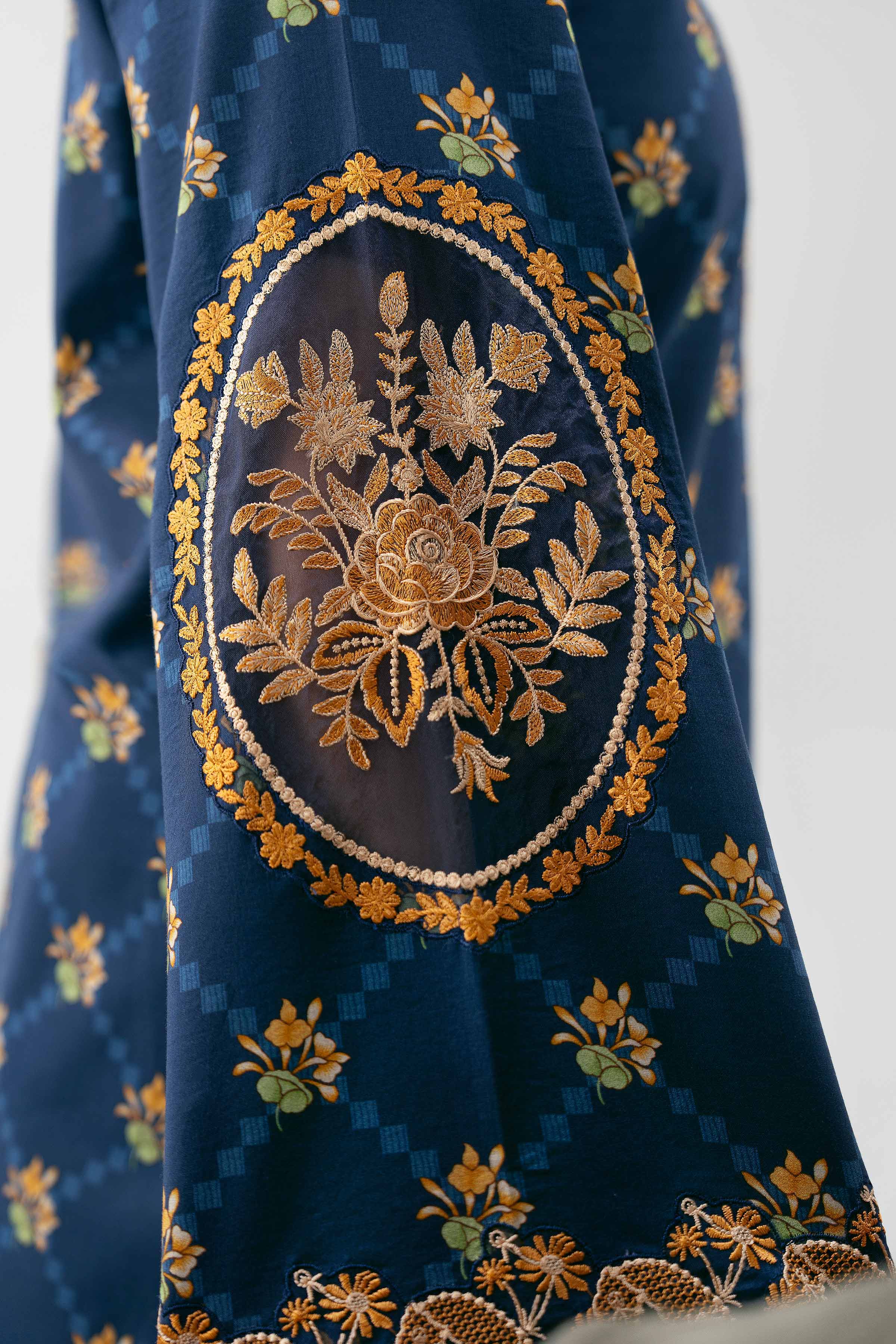 3 Piece - Digital Printed Embroidered Suit - 42601209 - Image 4