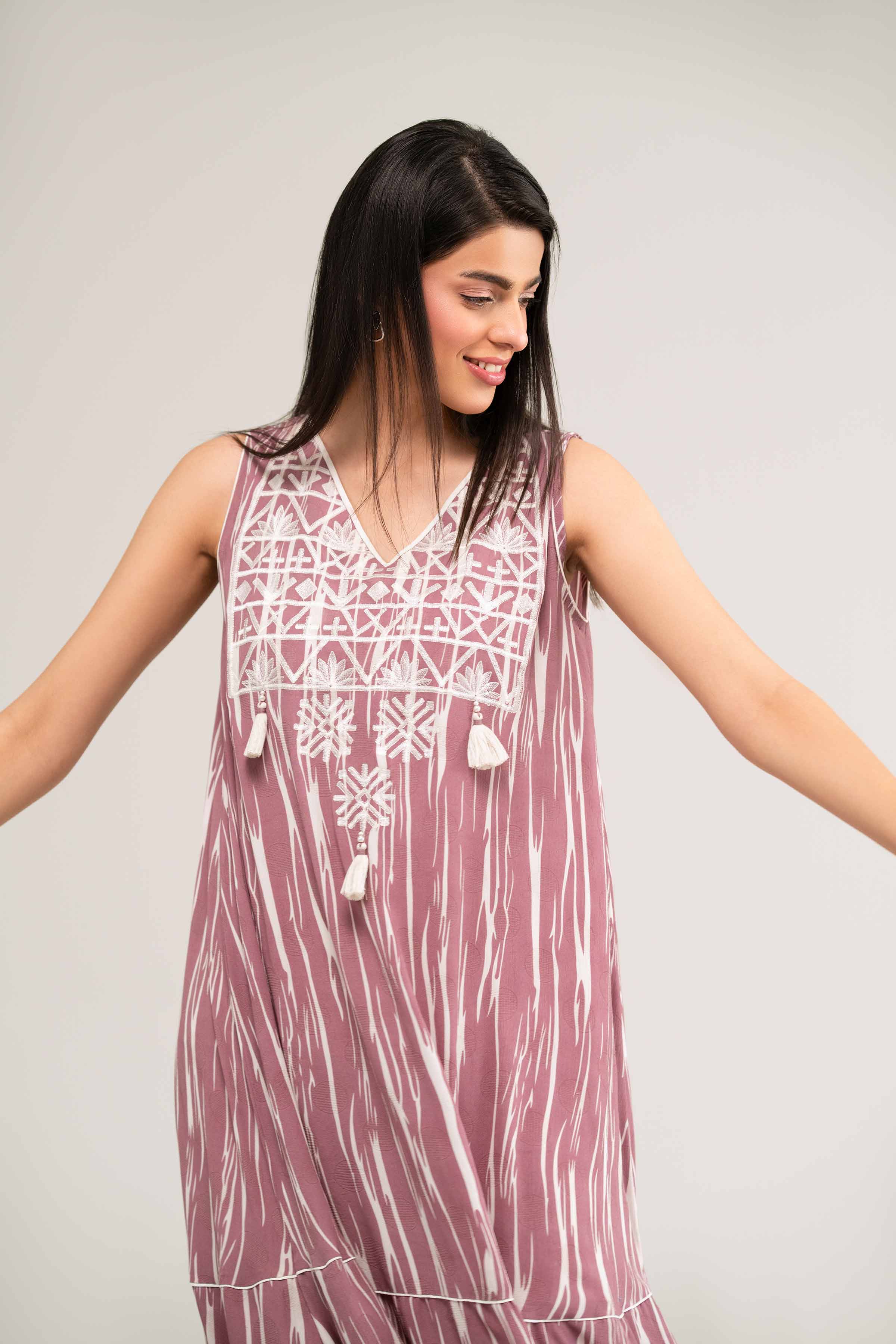 Embroidered Dress - FS25-07 - Image 5