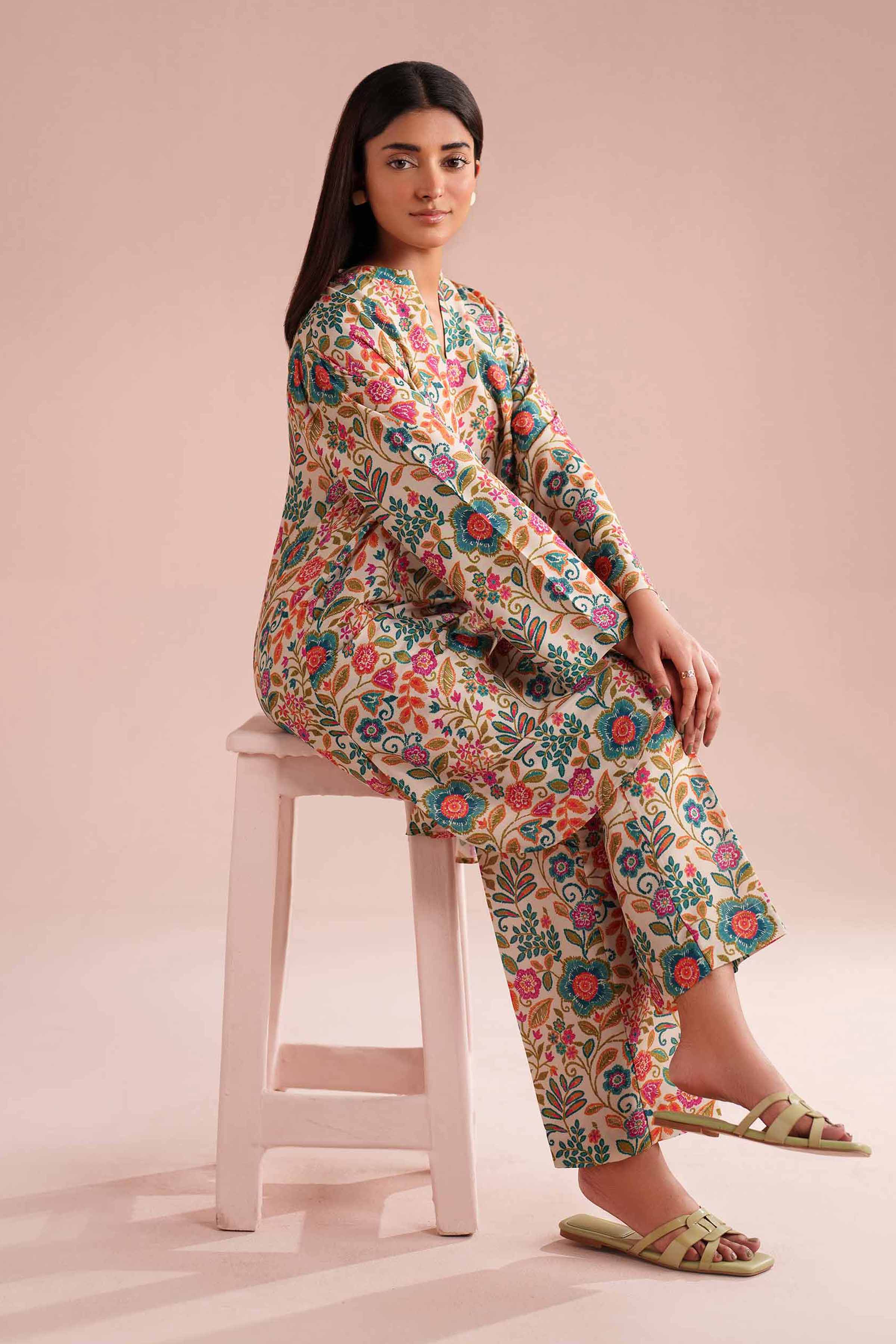 2 Piece - Printed Suit - PE26-16 - Image 8