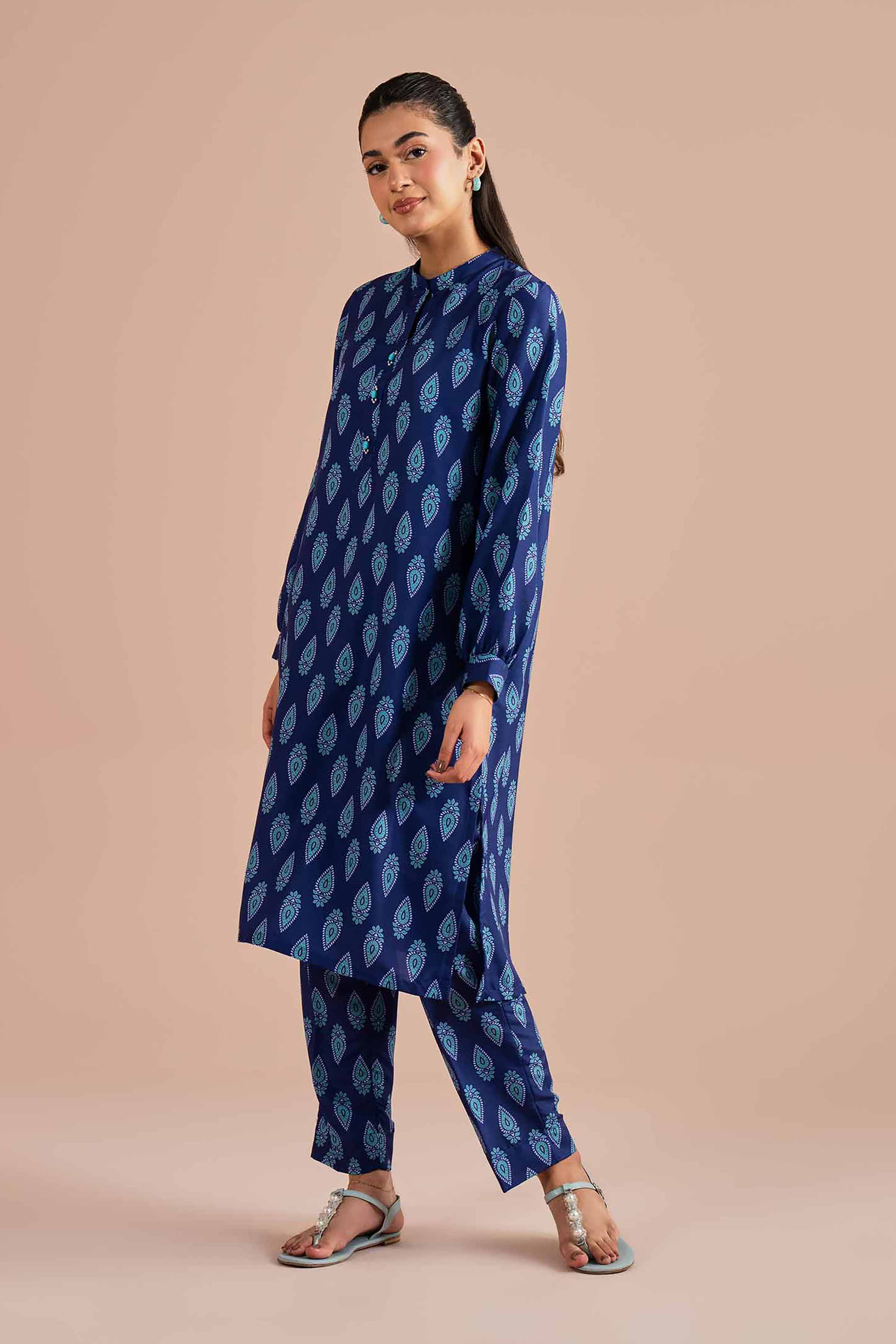 2 Piece - Printed Suit - PE26-17 - Image 4