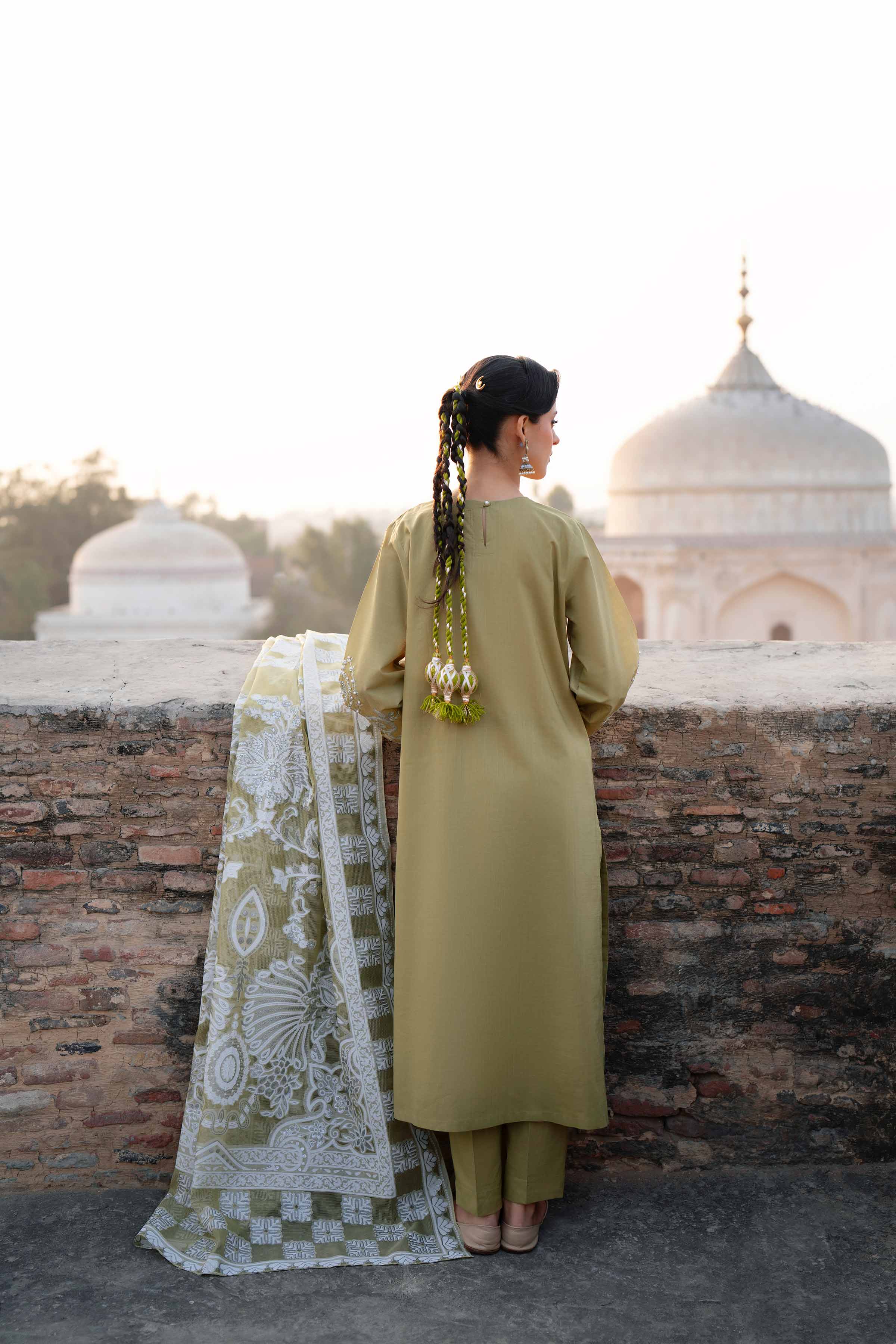 3 Piece - Embroidered Suit - PE26-314 - Image 8